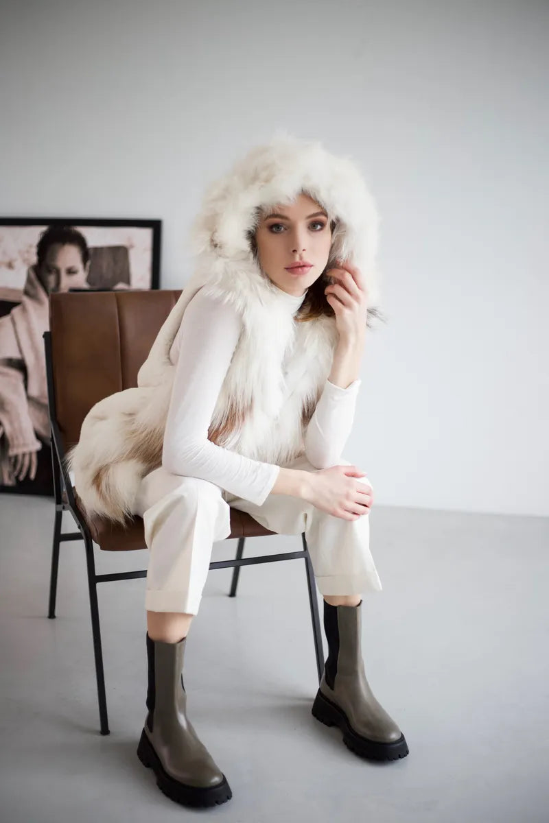 Fur vest White