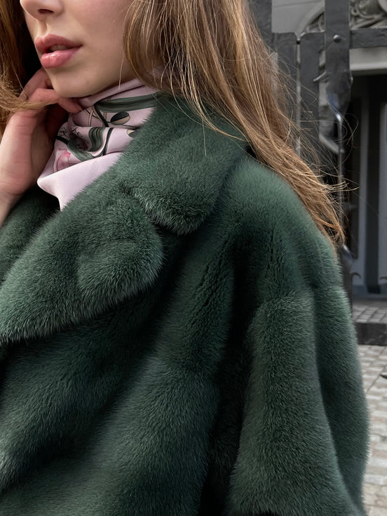 Fur coat emerald