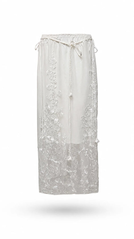 FLORAL EMBROIDERED SKIRT