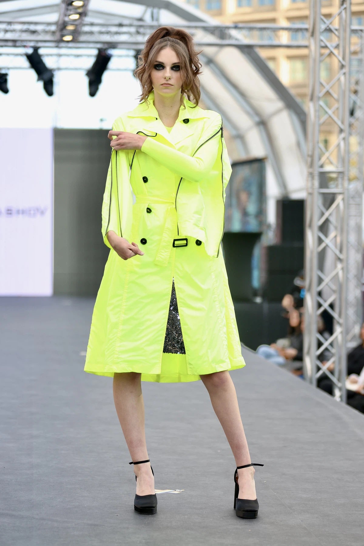Trench Neon YELLOW