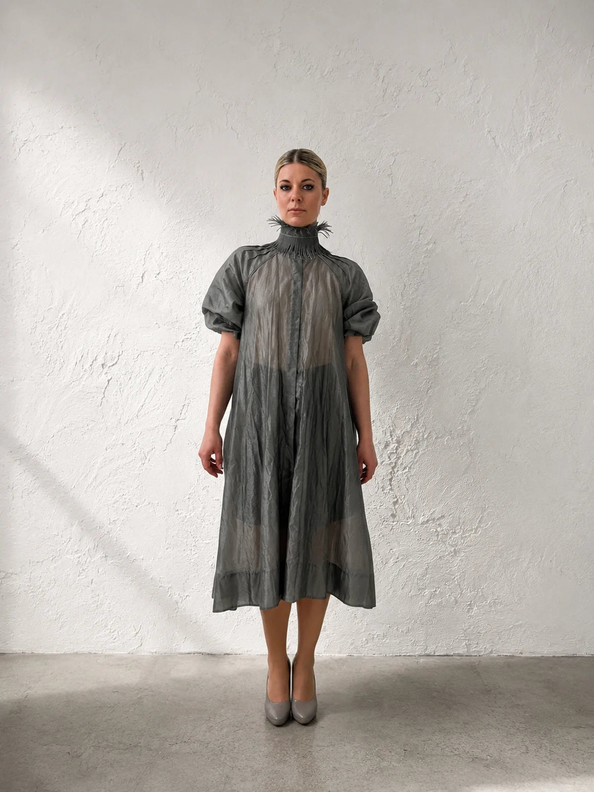 Dress Grau
