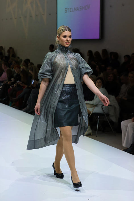 Dress Grau