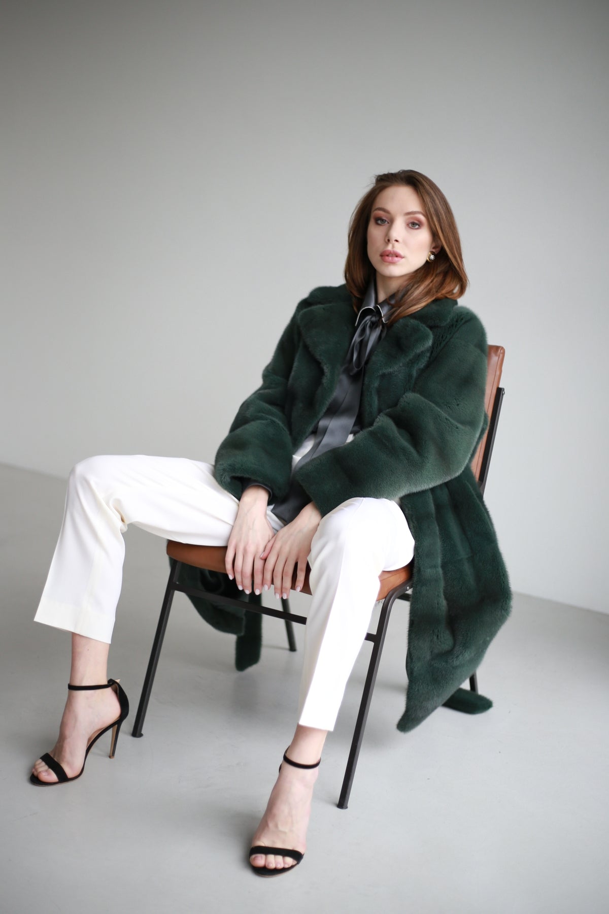 Fur coat emerald