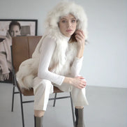 Fur vest White