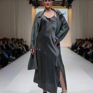 Dress Grau